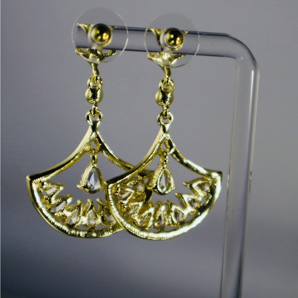 Crystal Tear-Drop Earrings NWOT - Picture 3 of 3